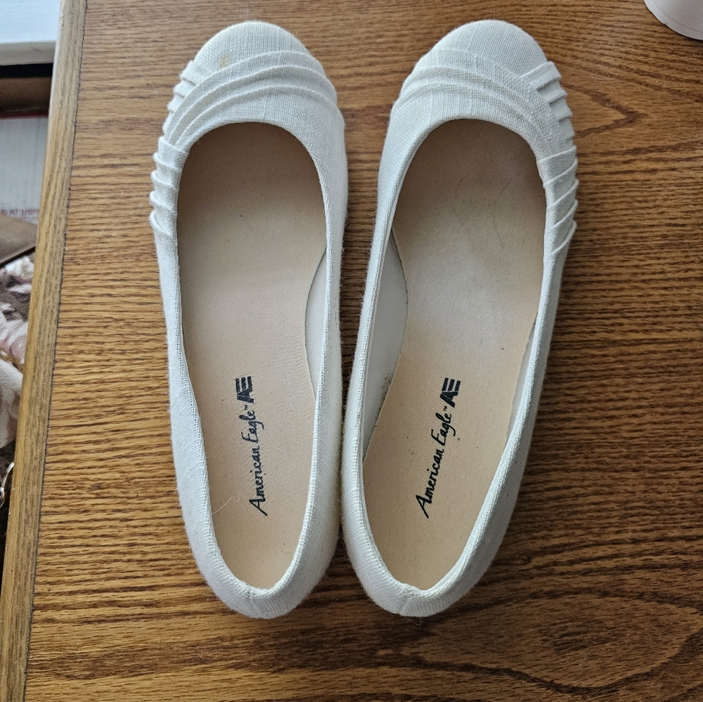 Cream flats